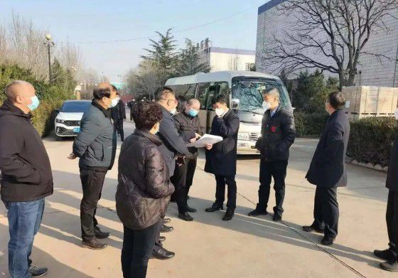 安陽(yáng)市委副書記、市長(zhǎng)高永深入集團(tuán)公司援建文峰區(qū)方艙隔離點(diǎn)改建項(xiàng)目實(shí)地調(diào)研